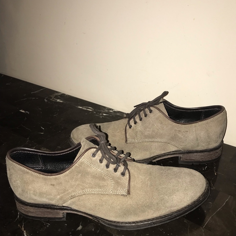 Tremp Women Loafers suede leather. Size 7 Used